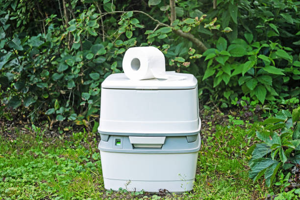 Portable bathroom rental in Desoto Lakes, FL