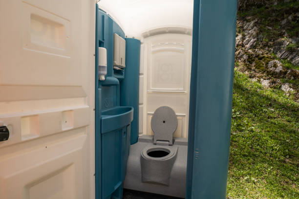 Best Construction site porta potty rental  in Desoto Lakes, FL